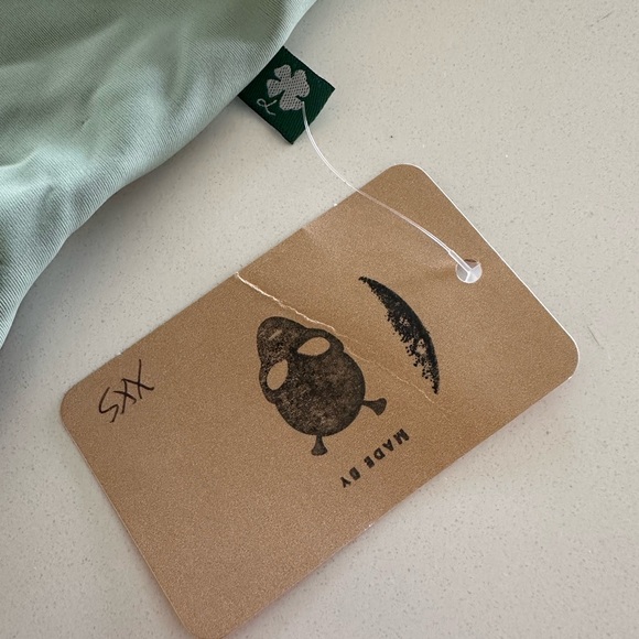 Lucky Leo Women’s Leo Dancewear - Picture 4 of 4